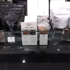 Ek Chuah　Daimaru shinsaibashi エクチュア大丸心斎橋店