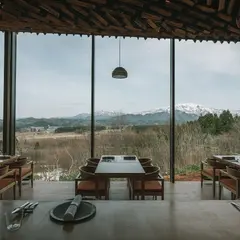 Restaurant 雪峰 / FIELD SUITE SPA HEADQUARTERS