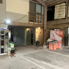アンドロワ カシェ