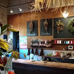 petit cafe tronc プティカフェトロン