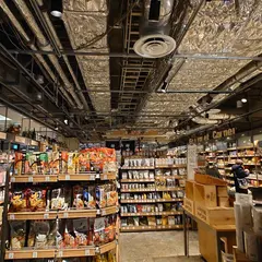 ルクア1100 キッチン&マーケット フレッシュガーデン