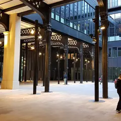 Sandro - Etienne Marcel
