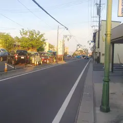 いいざか花ももの湯