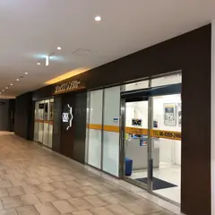 オリックスレンタカー グランフロント大阪店