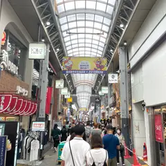 浅草新仲見世商店街 （しんなか）