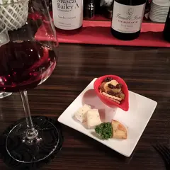 大宮ワインバー コルク