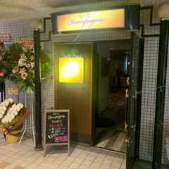 BAR Champagne那覇店