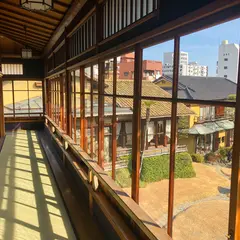 起雲閣