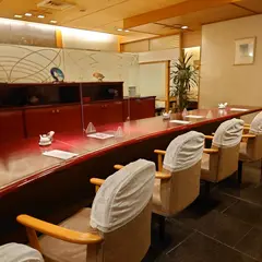 なだ万 リーガロイヤルホテル店