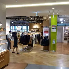 ラックラック LINKS UMEDA店