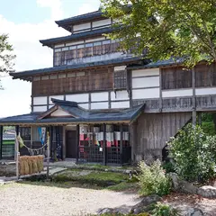 鎌鼬美術館