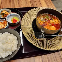 和韓料理 スンドゥブ専門店 じゅろく別邸