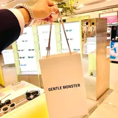 GENTLE MONSTER HYUNDAI DEPARTMENT STORE APGUJEONG