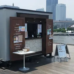 オーシャン フロート カフェ