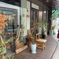 カフェ こぼれび