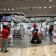 MARVEL STORE by SMALL PLANET