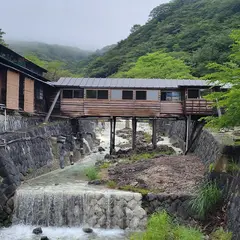 鹿の湯