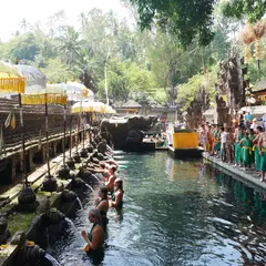 ティルタ・ウンプル（Tirta Empul Temple）