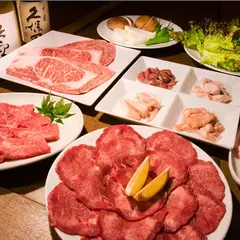 個室 炭火焼肉釜山 春日井店