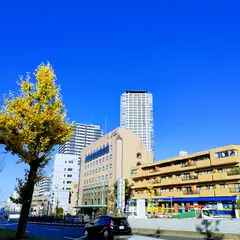 ホテル ルブラ王山
