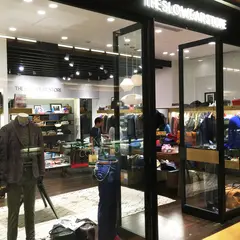 THE SLOWEAR STORE 東京ミッドタウンガレリア店