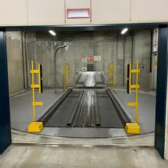 汐留芝離宮ビルディング駐車場