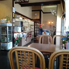 カフェスト ホワイエ