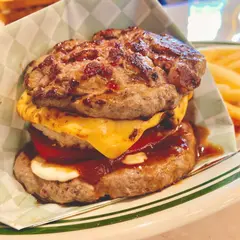 Shake Tree Diner
