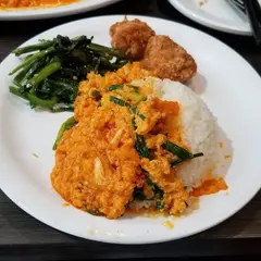 ソンブーンSamYan店