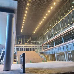岡山芸術創造劇場 ハレノワ