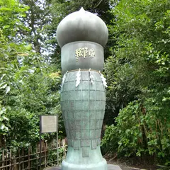 かっぱ筆塚・絵筆塚