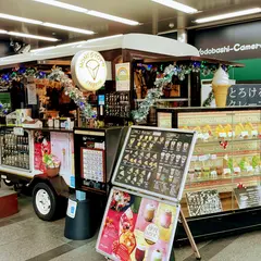クレープ&タピオカ MOMI&TOY'S モミアンドトイズヨドバシカメラ吉祥寺店