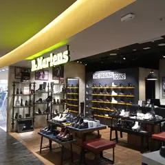 ドクターマーチン 有楽町マルイ店