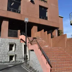 伊東市立 伊東図書館