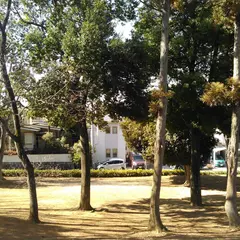 やまばと公園