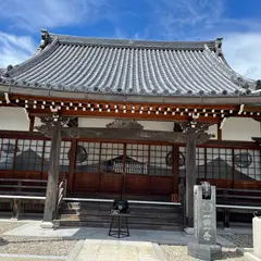 本覚寺（貝寺）