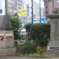 栴檀木橋