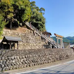 御霊神社