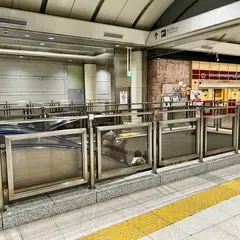 東京駅京葉線