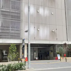 スカイレンタカー大阪駅前店（梅田店）