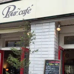 pour cafe
