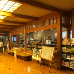 季楽里龍神