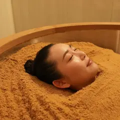 えん発酵温熱木浴 神楽坂店