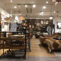journal standard Furniture 大阪店