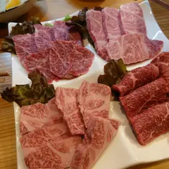 焼肉 828（やずや）