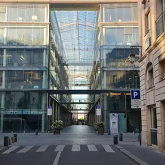Pl. du Marché Saint-Honoré