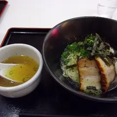 麺食堂とまと