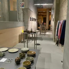 MON WINEBAR