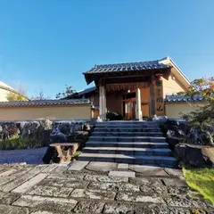 和料理と湯の宿 周山