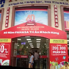 グエン・フエ書店